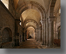 De basiliek van V�zelay in Bourgondi� (1185) staat op de werelderfgoedlijst van de Unesco.