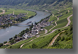 Wijnstad Piesport ligt aan de Mosel Panoramastrasse.