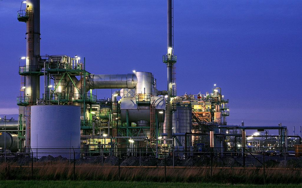 Raffinaderij, Botlek