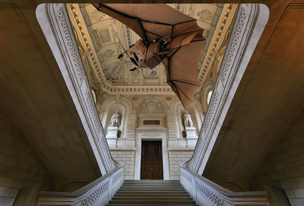 Parijs, Mus�e des Arts et M�tiers (1794) is een museum waar meer dan 3000 uitvindingen tentoongesteld zijn op volgorde van tijd.