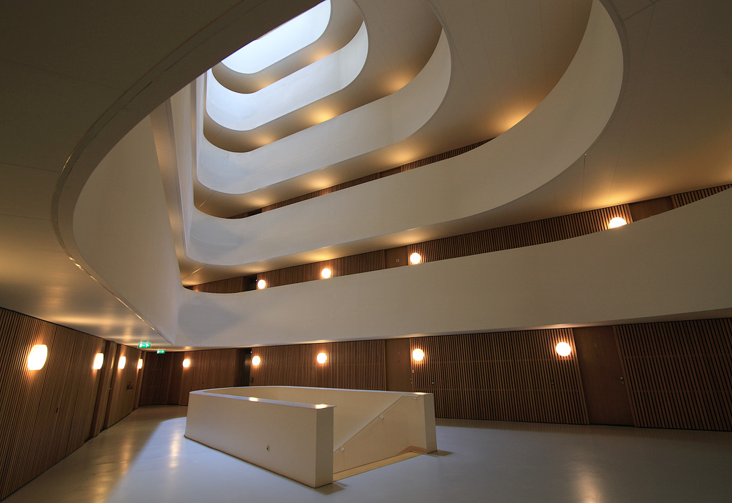 Atrium in een appartementencomplex in Enschede