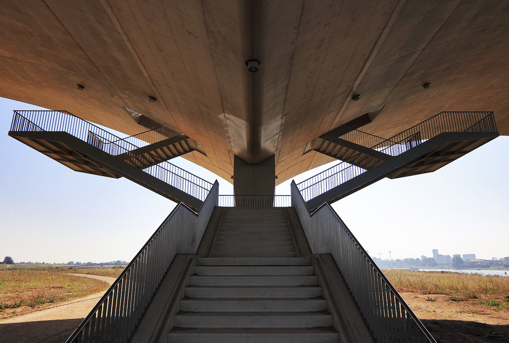 Voetgangersbrug van De Oversteek bij Nijmegen
